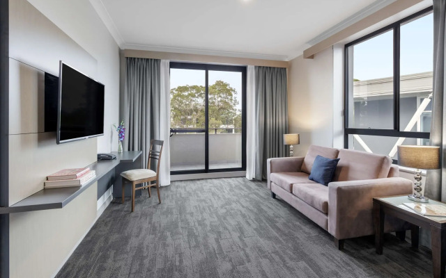 Oaks Sydney North Ryde Suites