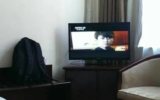 青岛西岭大酒店