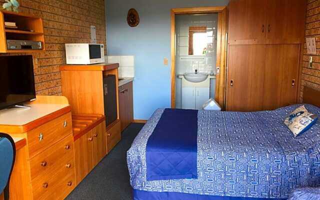 Whale Fisher Motel
