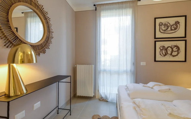 Villa Apartments - Porto Letizia