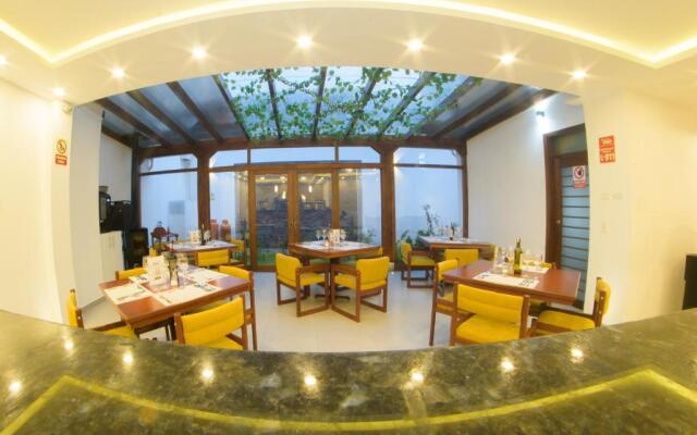 REEC Latacunga by Oro Verde Hotels