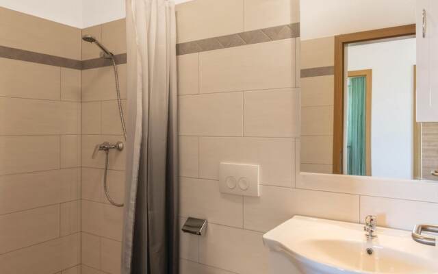 Nice Apartment in Pomer With 2 Bedrooms
