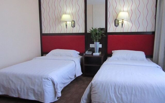 Qingdao High School Xianglan Hotel