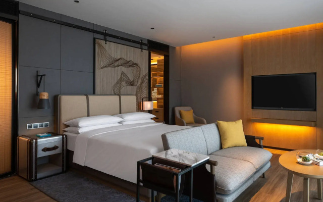 Renaissance Xiamen Hotel