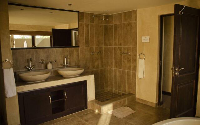 Morokolo Safari Lodge