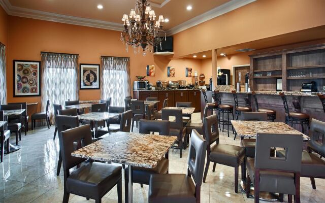 Best Western Plus Vermilion River Inn & Suites