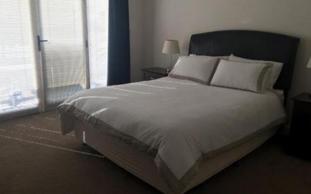 Travers Street Apartment