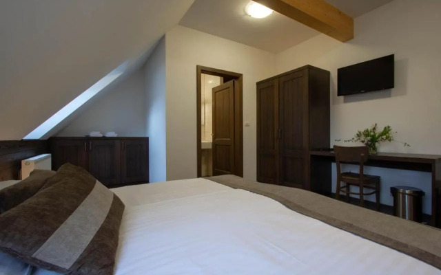 Smrekarjeva Domačija