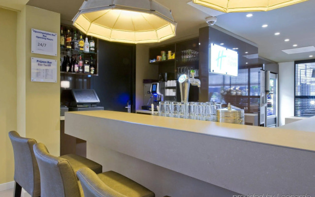 Holiday Inn Express Amsterdam - South by IHG