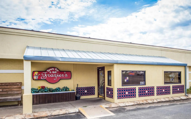 Quality Inn Ponca City Route 77