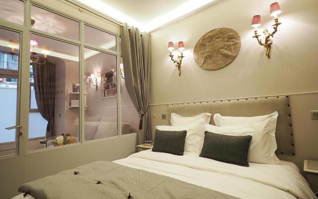 Palais Royal ChicSuites