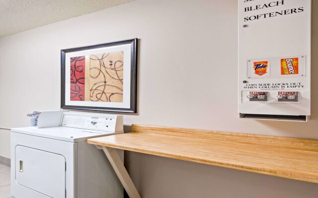 Comfort Inn & Suites Irving Las Colinas DFW