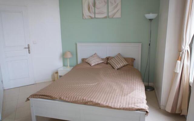 Happyfew - Le Central