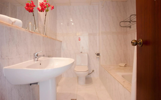 Apartamentos Sol Romántica by DOT Suites