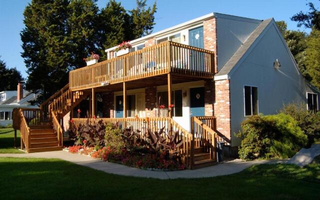 Breezeway Boutique Hotel