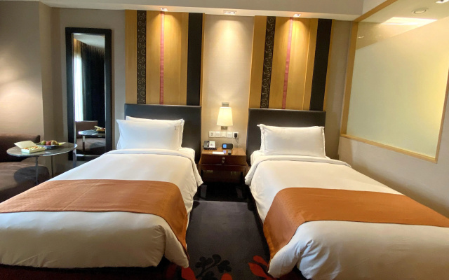 Holiday Inn New Delhi Mayur Vihar Noida by IHG