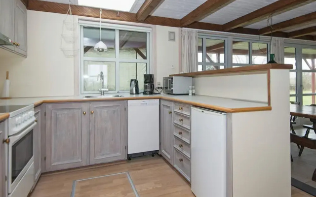 5 Person Holiday Home in Ebeltoft-by Traum