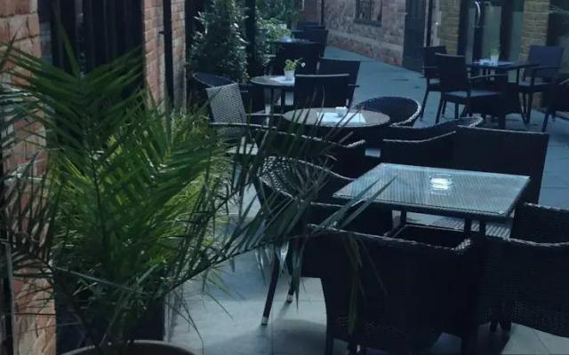 Baker's Yard Rooms