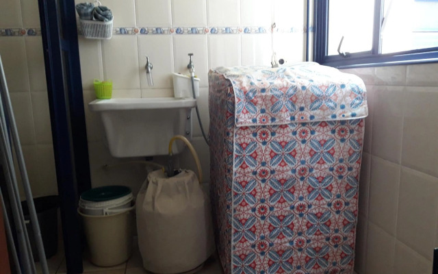 Sirlei Ubatuba - Ap 12-2, 50m do mar com sacada gourmet