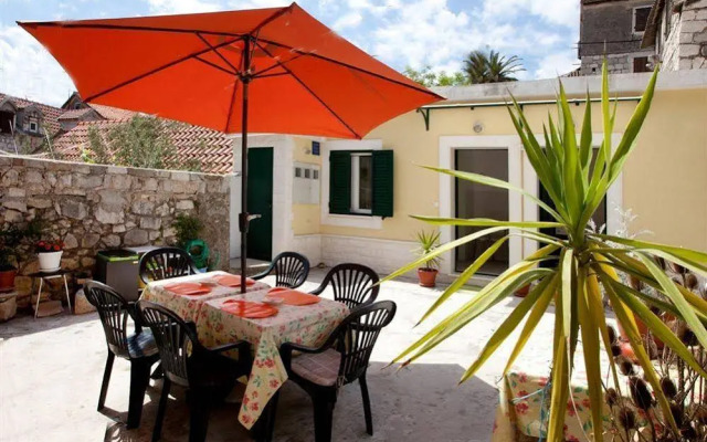Central Old Town Rooms