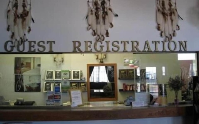 Glacier Gateway Plaza