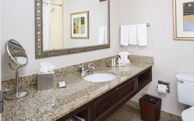 enVision Hotel & Conference Center Mansfield-Foxboro