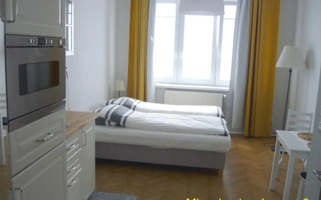 Rondo Mogilskie Apartment