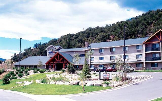 AmericInn Eagle