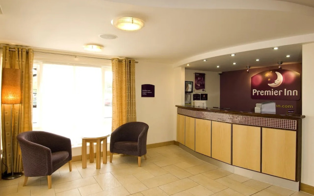 Premier Inn Coventry East (M6,Jct2)