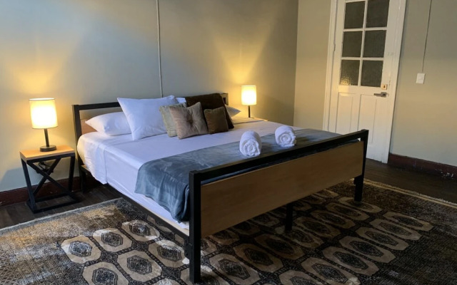 Iturbide 500 Hostal - Hostel