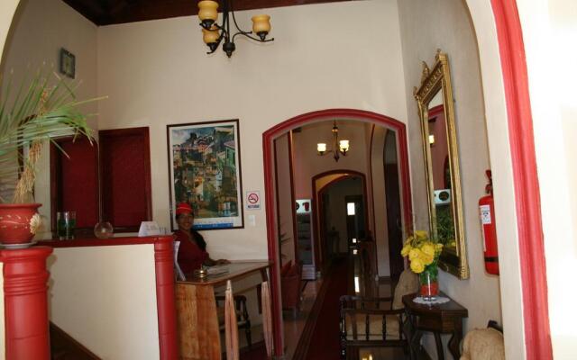 Victoria Hostal