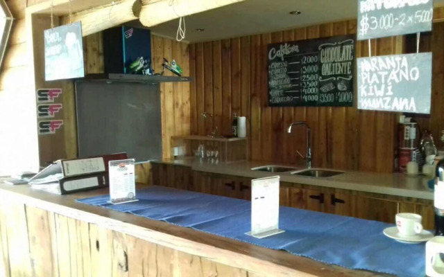 Refugio el embudo hostal wine - Hostel