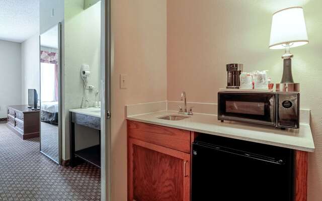 Quality Suites San Antonio Northeast