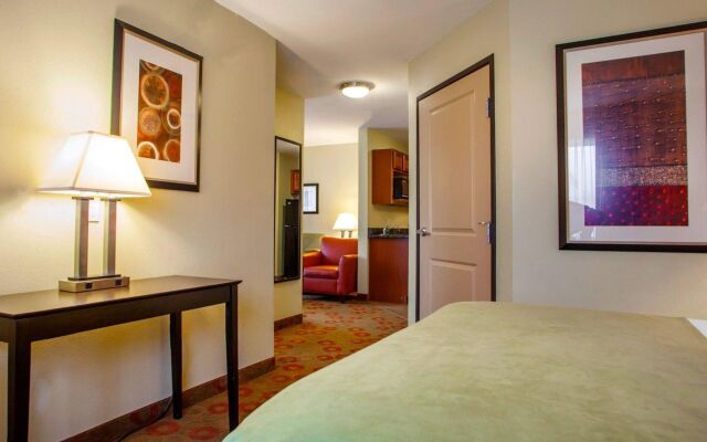 Suburban Studios Cedar Falls