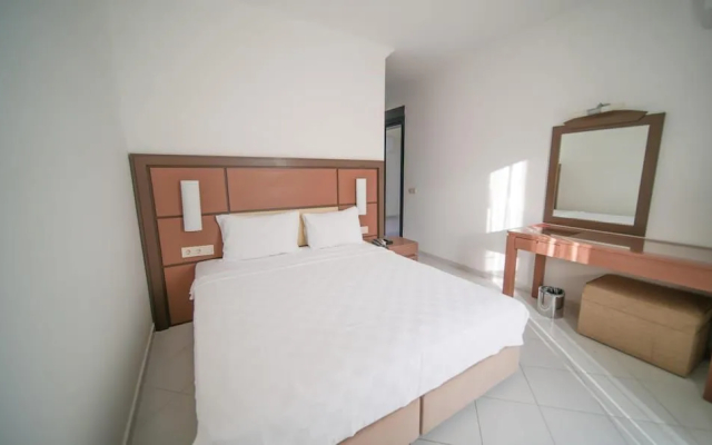 Zuzuu Beach Hotel