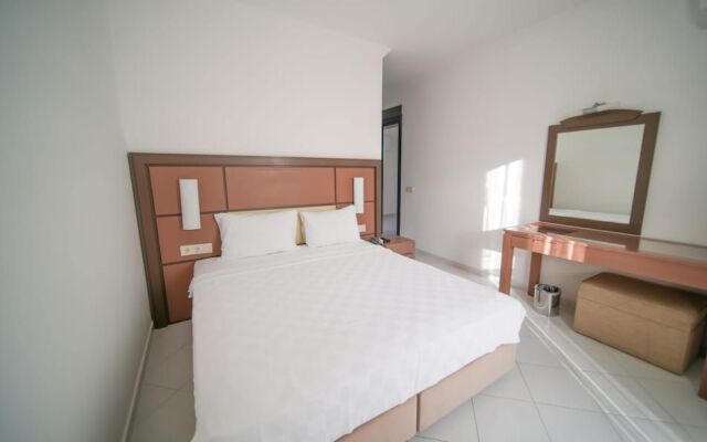 Zuzuu Beach Hotel