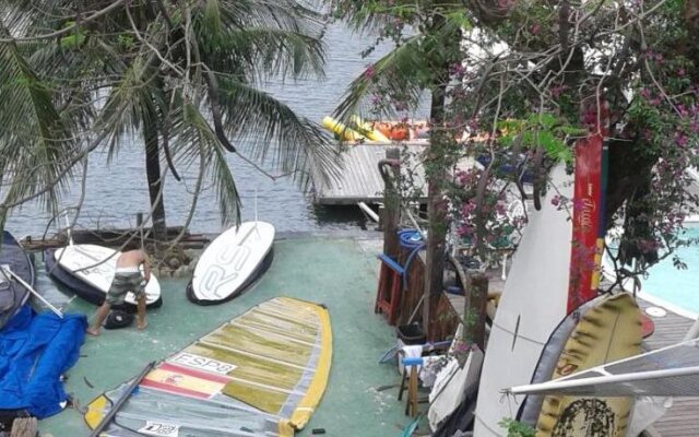 Porto Charitas Sailing Guest House
