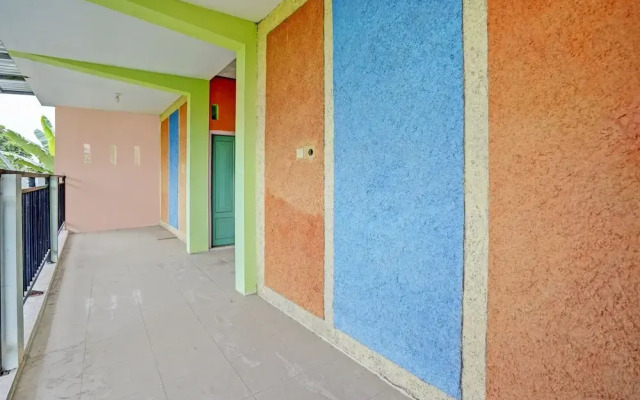 Hotel O Kemangi Asri Kost