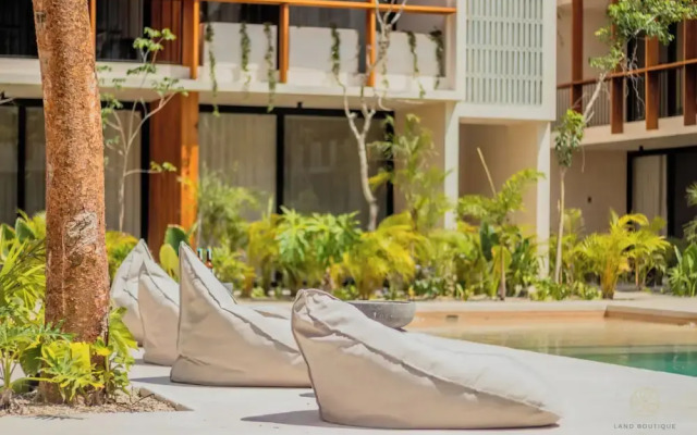 Muunek by Landboutique