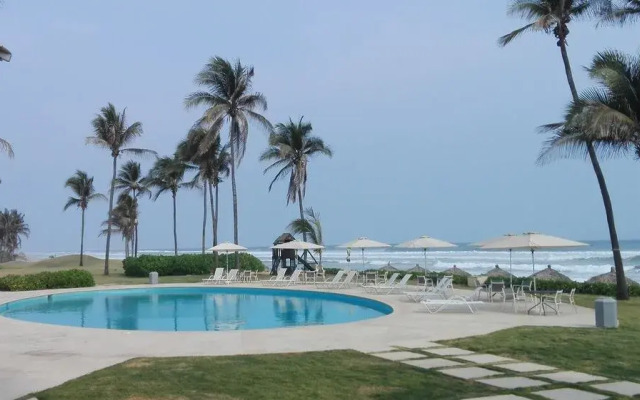 Tres Vidas Acapulco Suites