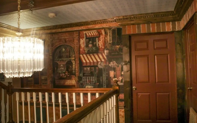 Book Nook Inn