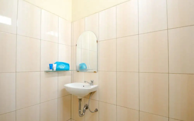 普哇加达艾里西芭图拉亚KM15号酒店(Airy Eco Cibatu Raya KM 15 Purwakarta)