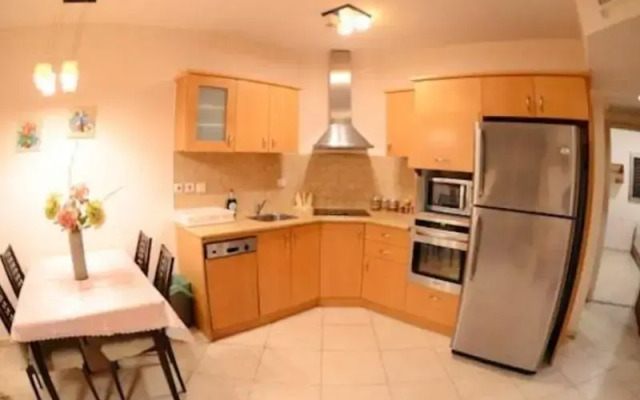 Eilat Yanis Apartments