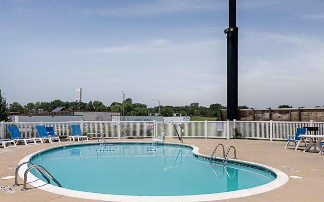 Sonesta Essential Van Buren Fort Smith