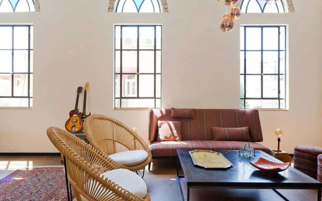 Designed Jaffa Haven with Rooftop by Sea N' Rent