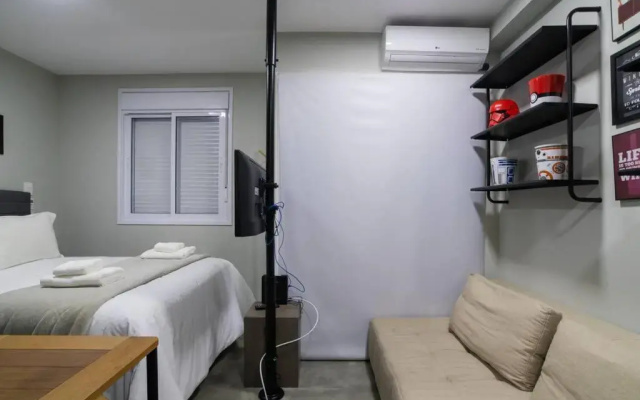 BHomy Bela Vista Moderno com varanda Y804B