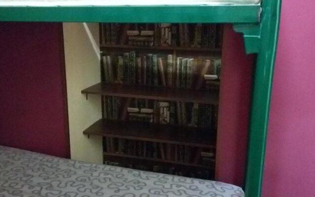 Green House Hostel Na Sennoy