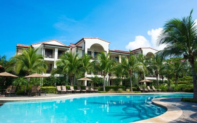 Nicely Decorated 3rd-floor Beauty With Pool-view Balcony in Coco