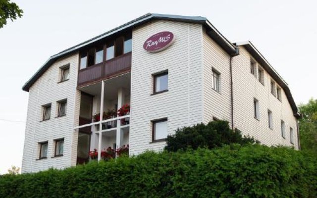 Runmis Hotel