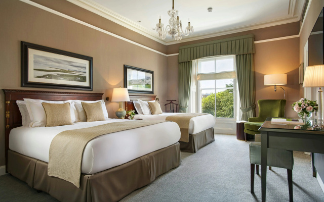 The Shelbourne, Autograph Collection